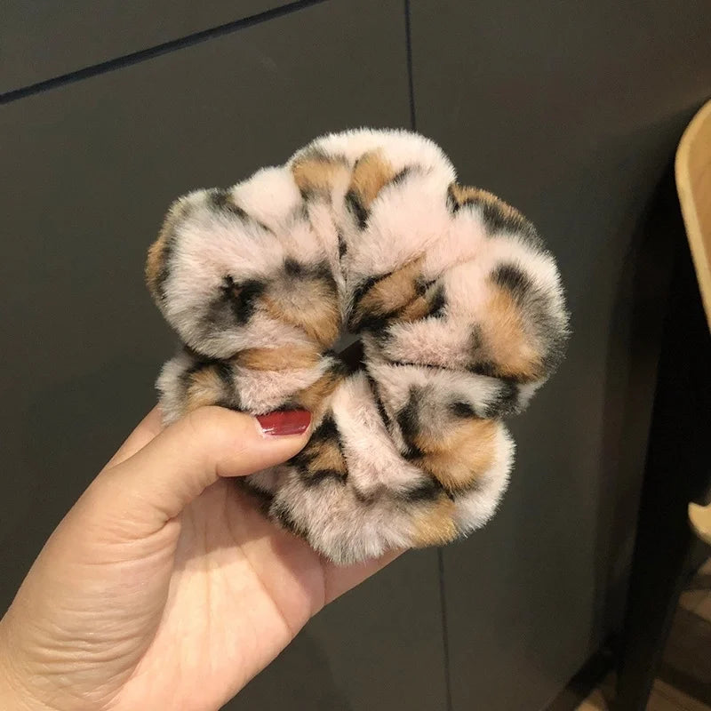 chouchou en peluche léopard